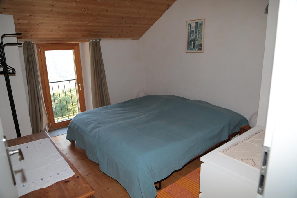Apartmán Casa Flora Verdabbio Pokoj fotografie